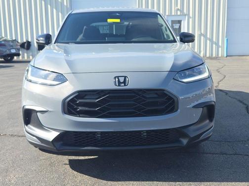 Urban Gray Pearl 2023 Honda HR-V Sport