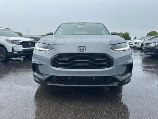 Urban Gray Pearl 2023 Honda HR-V Sport