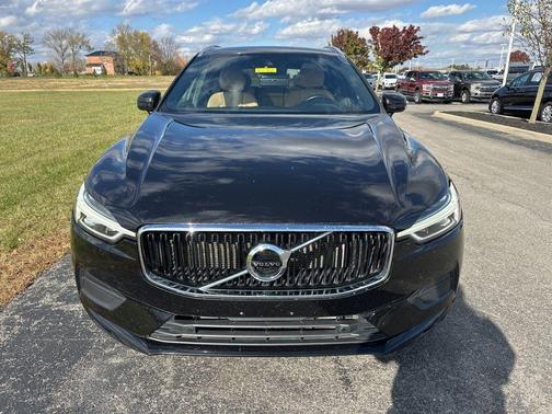 2018 Volvo XC60 T5 Momentum