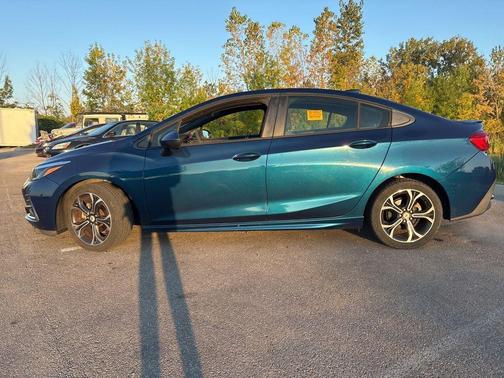 2019 Chevrolet Cruze LT