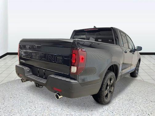 2025 Honda Ridgeline Black Edition