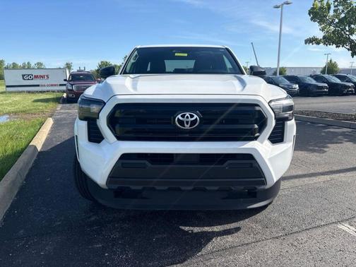 Ice 2024 Toyota Tacoma SR