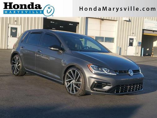 2018 Volkswagen Golf R 2.0T w/DCC & Navigation