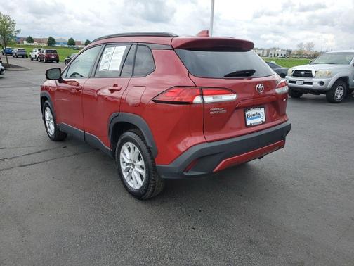 2022 Toyota Corolla Cross LE