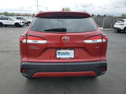 2022 Toyota Corolla Cross LE