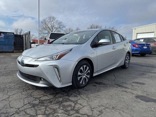 2019 Toyota Prius LE
