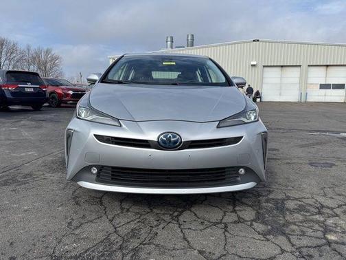 2019 Toyota Prius LE