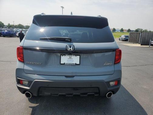 2023 Honda Passport Elite