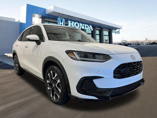 Platinum White 2027 Honda HR-V EX-L