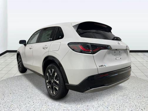 Platinum White 2027 Honda HR-V EX-L