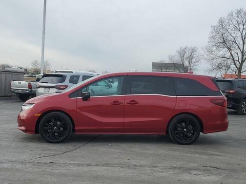 2023 Honda Odyssey Sport