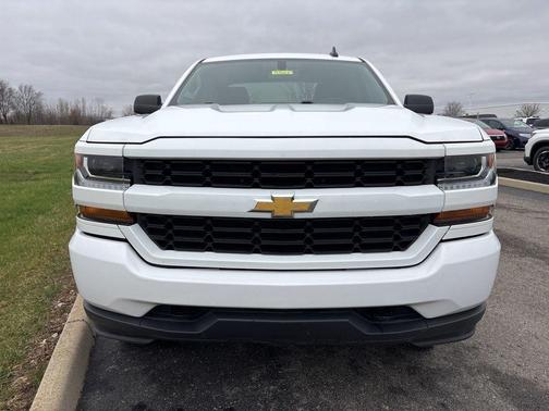 2018 Chevrolet Silverado 1500 Custom