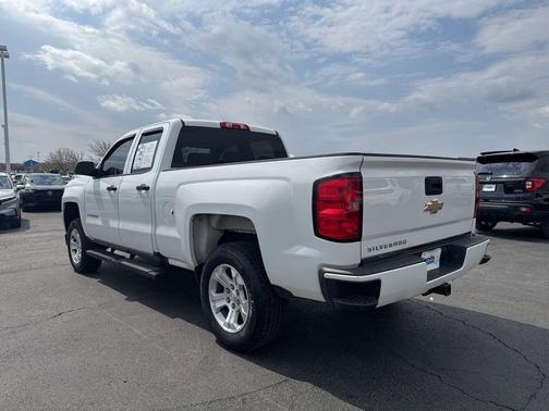 2018 Chevrolet Silverado 1500 Custom