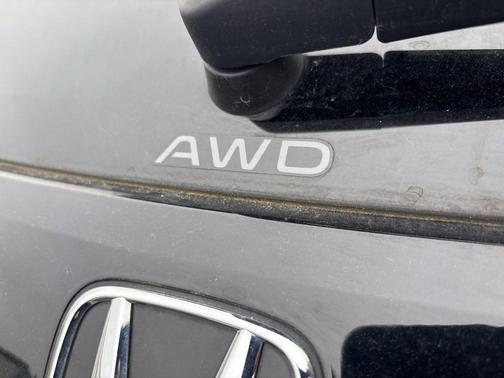 Crystal Black Pearl 2023 Honda HR-V Sport