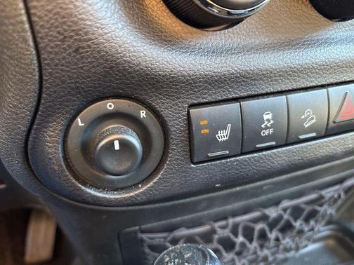 2018 Jeep Wrangler JK Unlimited Altitude