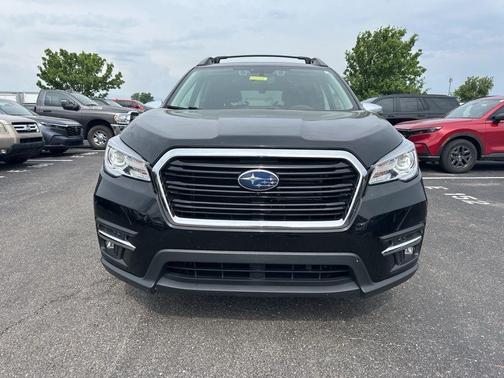 Crystal Black Silica 2022 Subaru Ascent Touring 7-Passenger