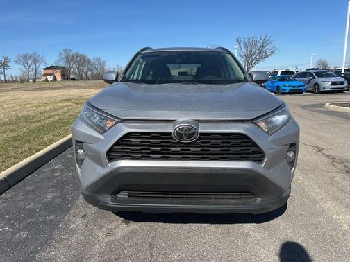 2020 Toyota RAV4 XLE