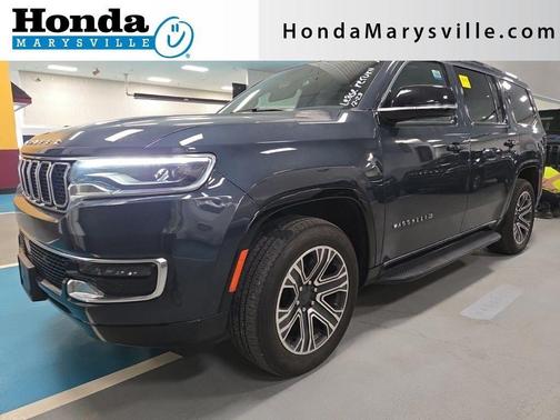 2023 Jeep Wagoneer Base