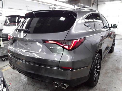 2022 Acura MDX Type S w/Advance Package