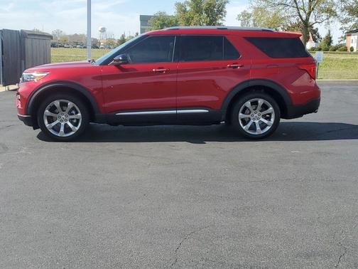 2020 Ford Explorer Platinum