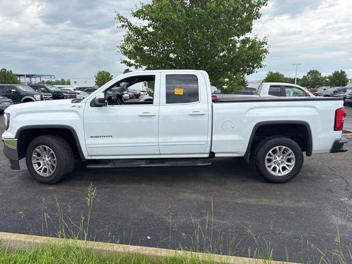 Summit White 2017 GMC Sierra 1500 SLE