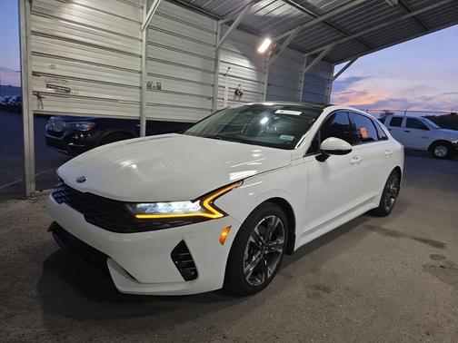 Glacial White Pearl 2021 Kia K5 EX