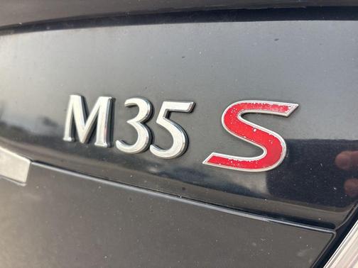 2008 INFINITI M35 Base