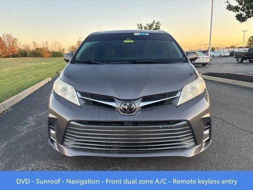 2018 Toyota Sienna XLE Premium