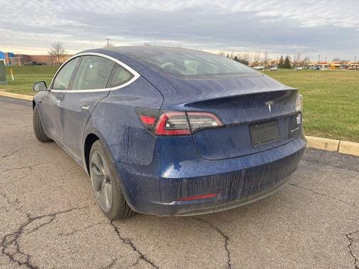 Deep Blue Metallic 2020 Tesla Model 3 Long Range