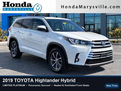 Blizzard Pearl 2019 Toyota Highlander Hybrid Limited Platinum