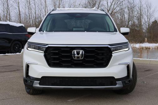 2025 Honda Pilot Touring+