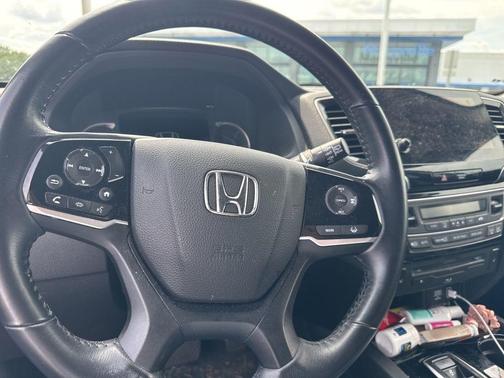 2019 Honda Pilot Touring 8-Passenger