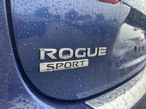 Caspian Blue 2021 Nissan Rogue Sport SV