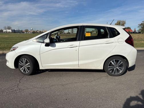 2016 Honda Fit EX