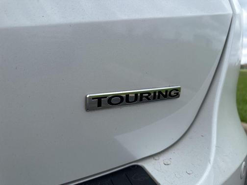 Platinum White Pearl 2023 Honda Odyssey Touring