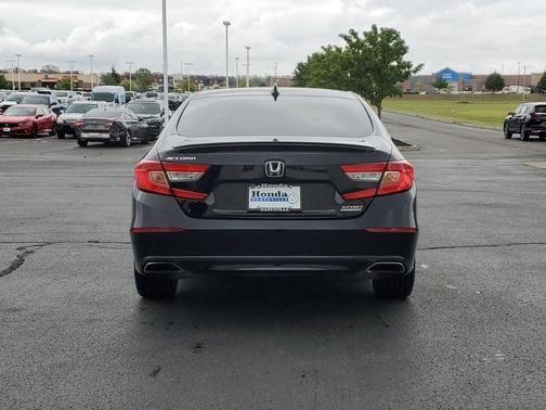 2022 Honda Accord Sport SE