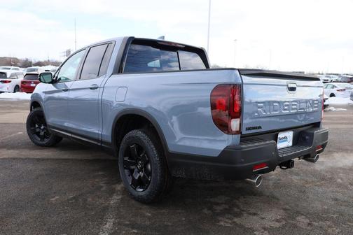 2026 Honda Ridgeline Black Edition Two-Tone