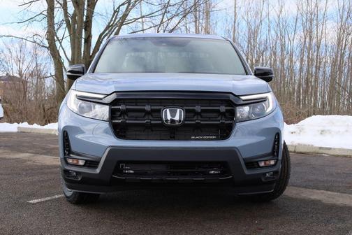 2026 Honda Ridgeline Black Edition Two-Tone