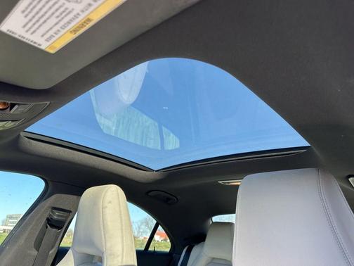 Polar Silver Metallic 2014 Mercedes-Benz CLA-Class Base