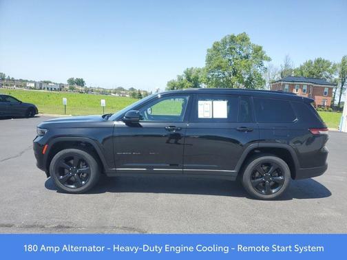 2023 Jeep Grand Cherokee L Laredo