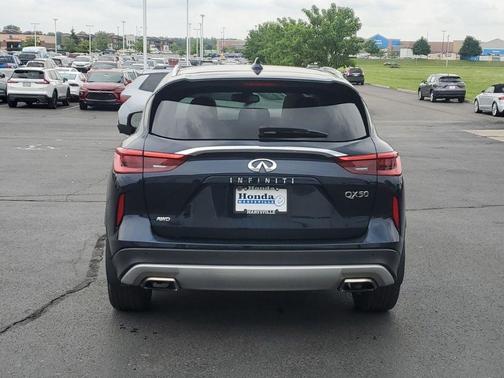 2019 INFINITI QX50 ESSENTIAL