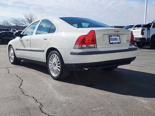 2003 Volvo S60 2.4T