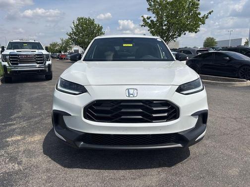 Platinum White Pearl 2025 Honda HR-V Sport