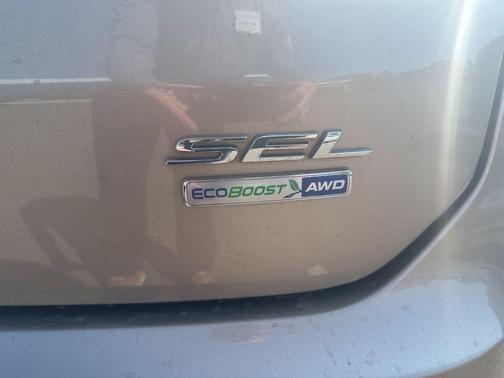 2020 Ford Edge SEL