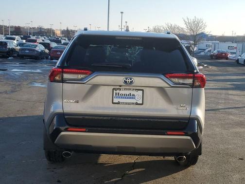 2022 Toyota RAV4 Hybrid SE