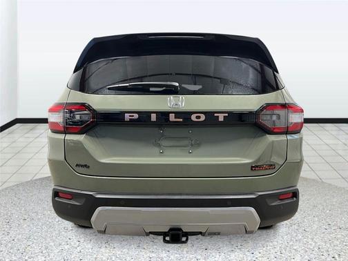 Green Metallic 2026 Honda Pilot TrailSport
