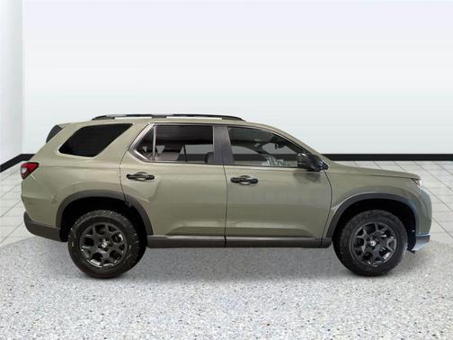 Green Metallic 2026 Honda Pilot TrailSport