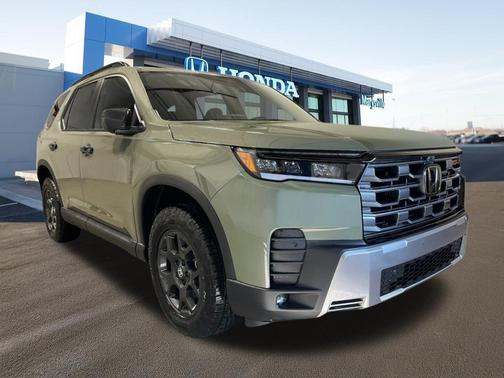 Green Metallic 2026 Honda Pilot TrailSport