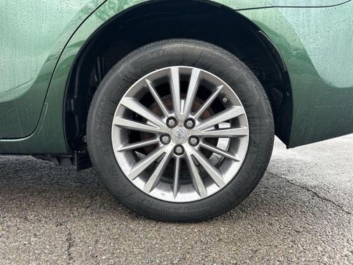 2014 Toyota Corolla LE Plus