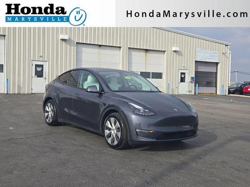 Midnight Silver Metallic 2023 Tesla Model Y Long Range